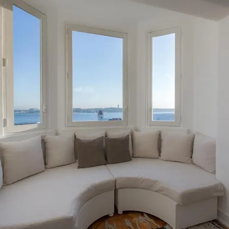 Cabral 5 Stars View